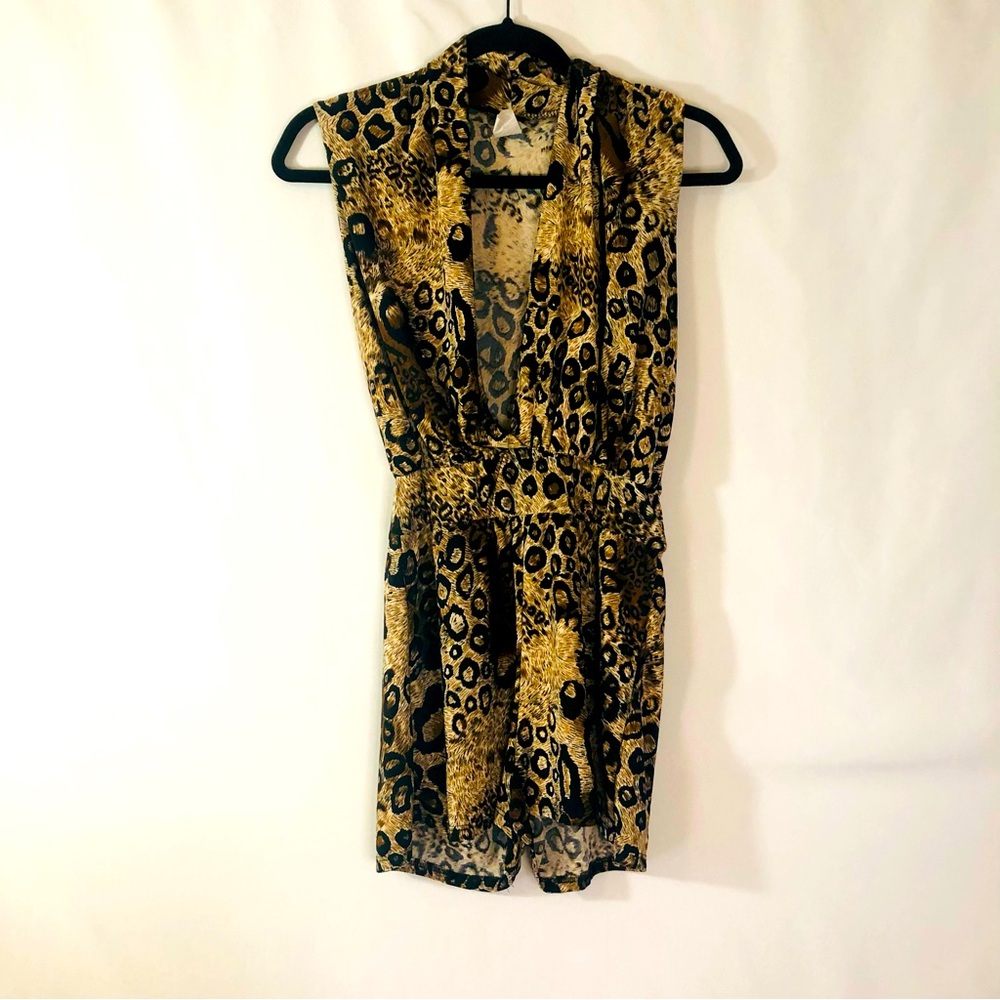 Animal Print Jump Suit Romper Leopard Size Medium romper